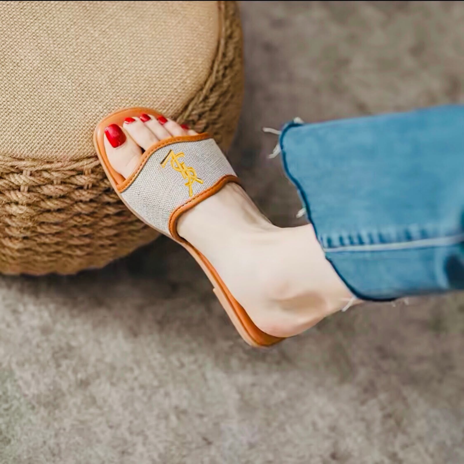 Premium Y Style Flat Slipper