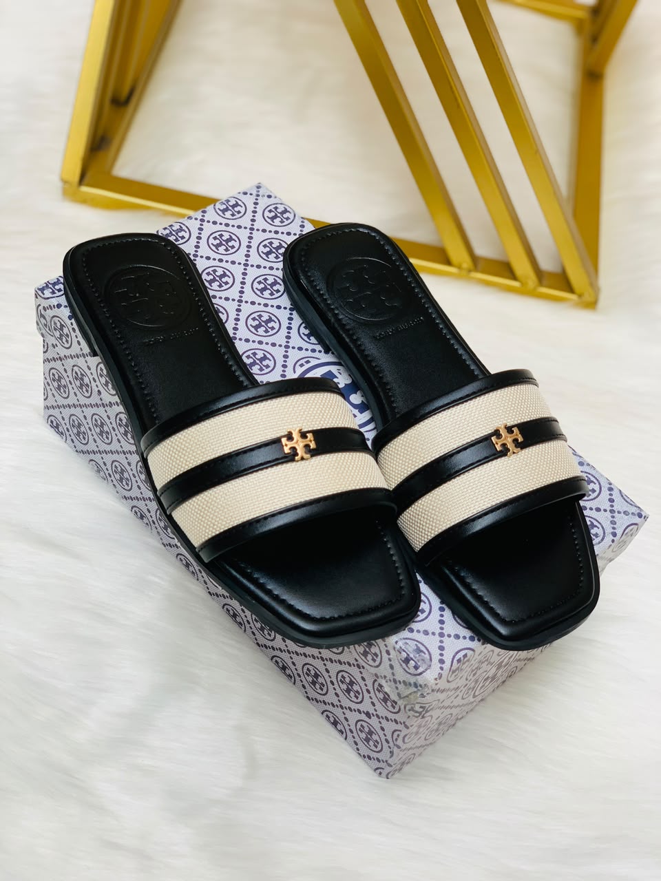 Premium T Style Flat Slipper