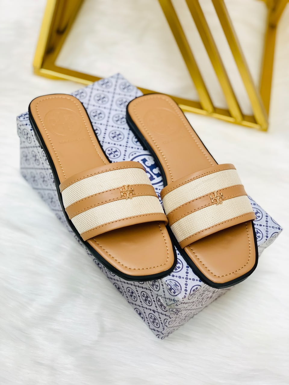 Premium T Style Flat Slipper
