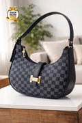 Elegant Checkered Shoulder Bag