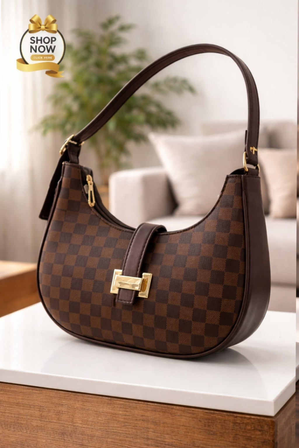 Elegant Checkered Shoulder Bag