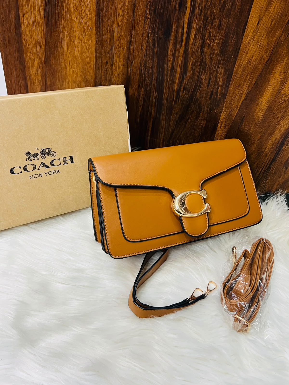 Premium Tabby Shoulder Bag