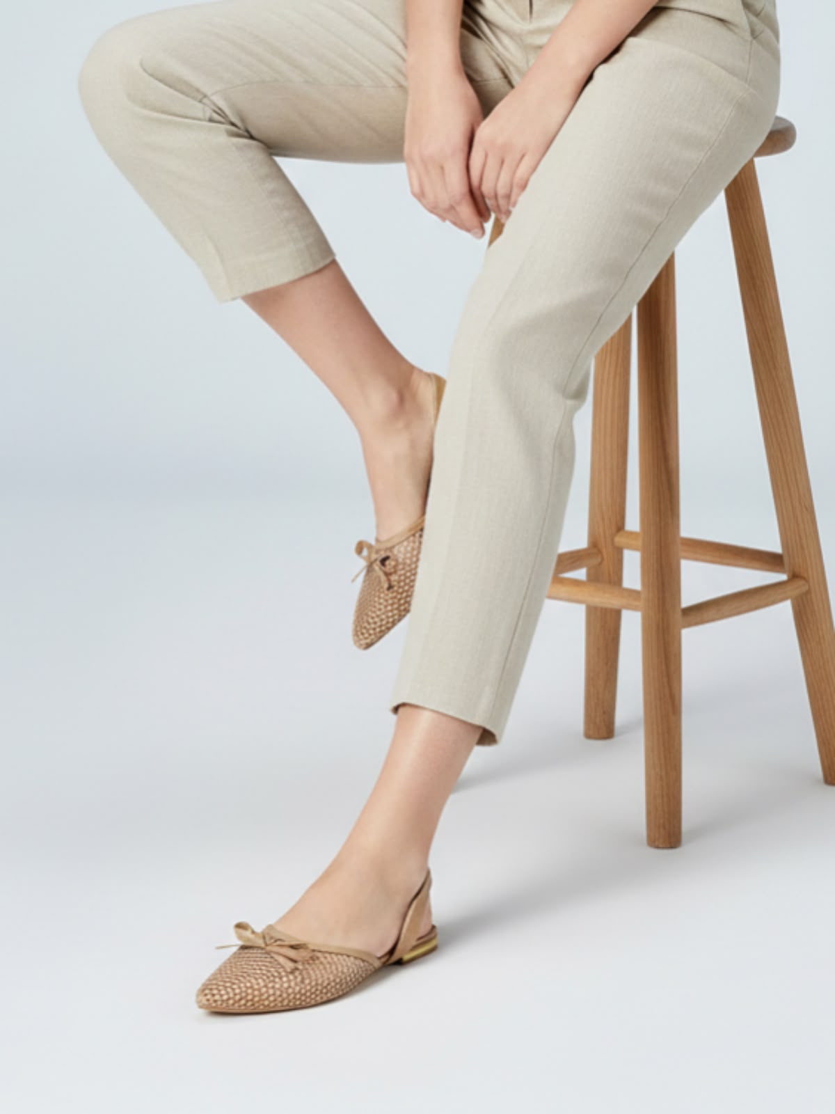 Premium Net Flat Pumps
