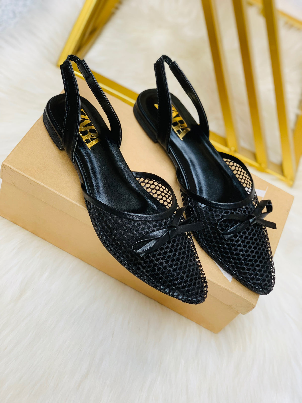 Premium Net Flat Pumps