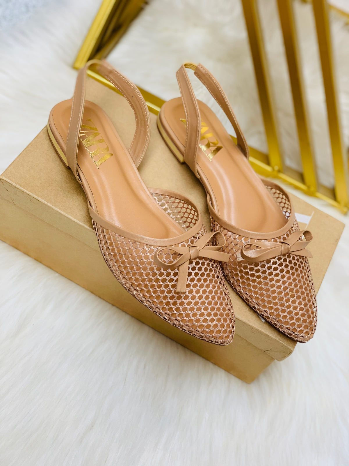 Premium Net Flat Pumps