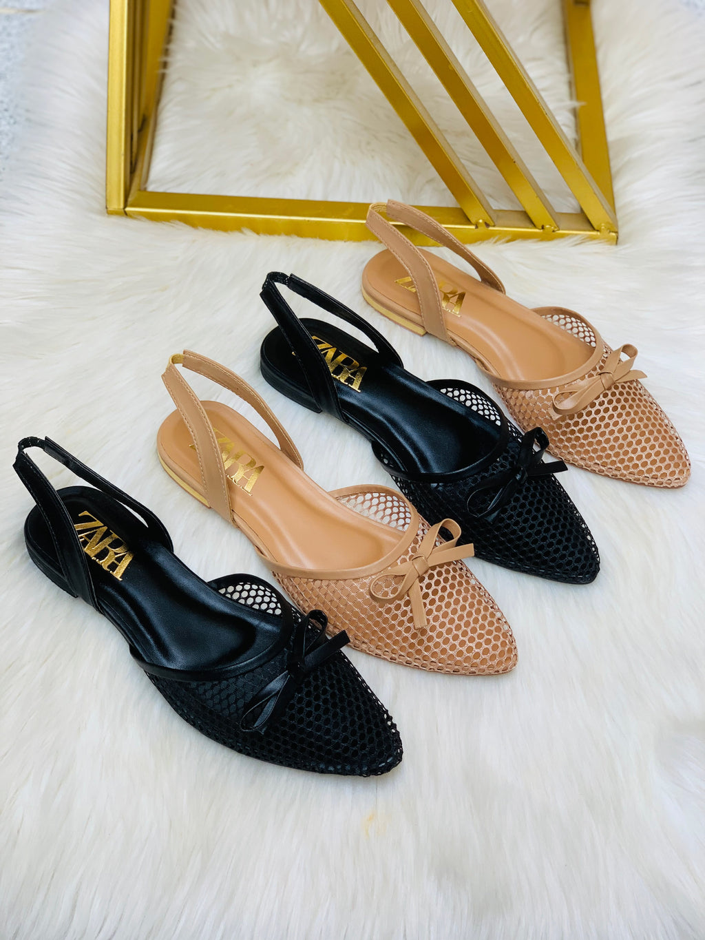 Premium Net Flat Pumps